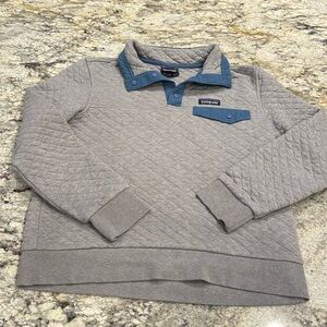 Women’s Size Small Patagonia Pullover